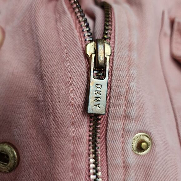 Girls DKNY Vintage Salmon Pink Fashion Zippered & Button Up Hooded Coat Size 6 - Picture 10 of 16
